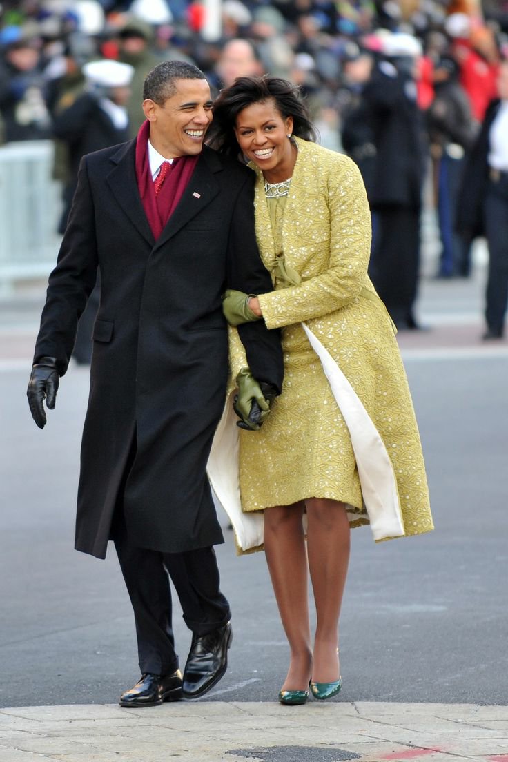 Cute_Ayana_'s tweet photo. After resigning from active politics for a while barak Obama only decided to leave a happily nice long life with the cutest black woman on earth https://t.co/lM8SwR9gOf