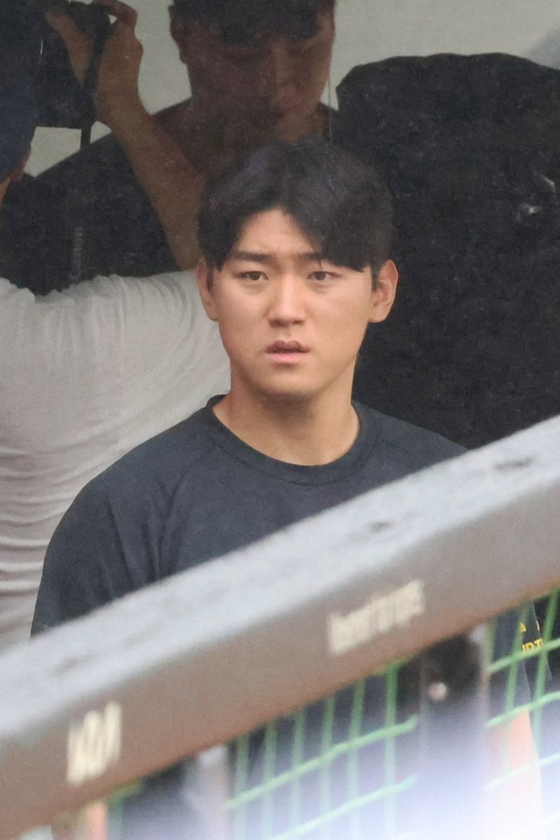 5iat1gers's tweet photo. 서한국이우리가4점먼저준게역전승을위한작전이엇다는데다이표정으로잇으니까표정좀풀으래 https://t.co/g8V0vL4cd0