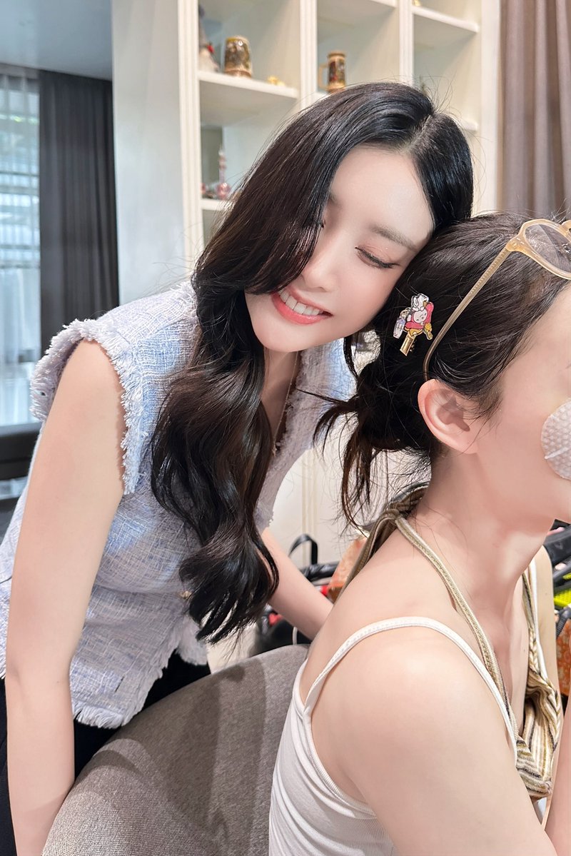 LoveBoundOFC's tweet photo. พักแล้ว คุณหนูขอเติมพลังหน่อยยยยยยยย 🐱🐶

@oldrosethepeach @ffolky_ 

#LoveBoundQ1
#LoveBound #รักนี้ตีตรา
#omeorm #ffolky #ormfolk https://t.co/voVQm9zQTU