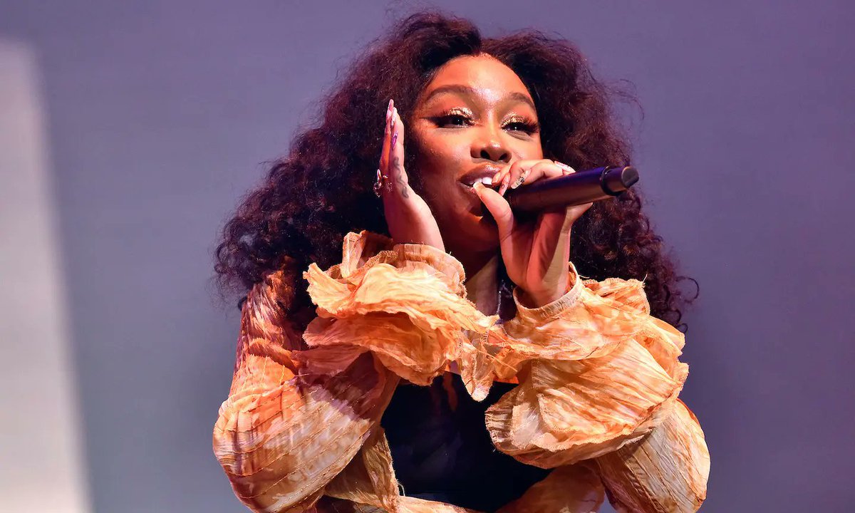 Smooth981FM's tweet photo. #NP Saturn - @sza
on #SmoothBreakFast981 with @Ayokunmi_k & @LaideFarawe
Listen Live: https://t.co/MN0iYyhDFi
β€ππ€
#Smooth981 #LoveMusic #LoveLife #SmoothFmLagos https://t.co/cg8jTxTE6g