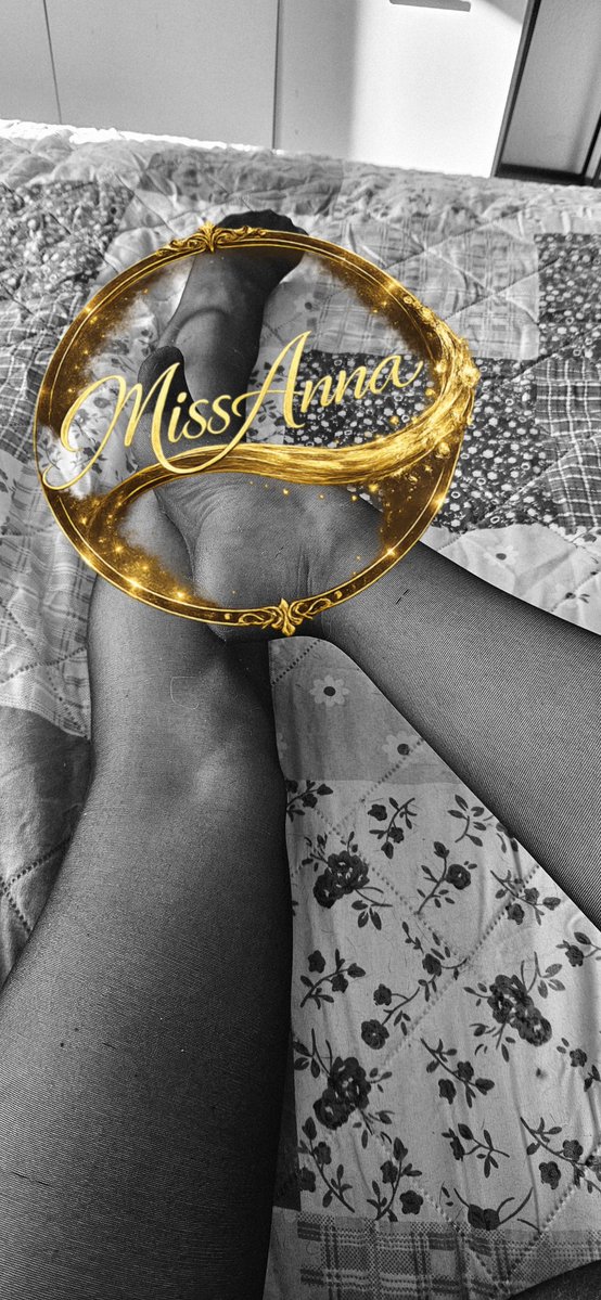 MissAnnaTG's tweet photo. Guten Morgen kleiner L⁰ser!
Heute wird angetreten und abgedrückt! 

#findom #paypig #bdsm #herrin #zahlsklave #fetisch #paypiggys #dienen #Tribut #bm #feets #stiefel #konto #loser #sissy #dominant #domina #beta #loser #session #abdrücken #keuch https://t.co/ajAlqaNeH8