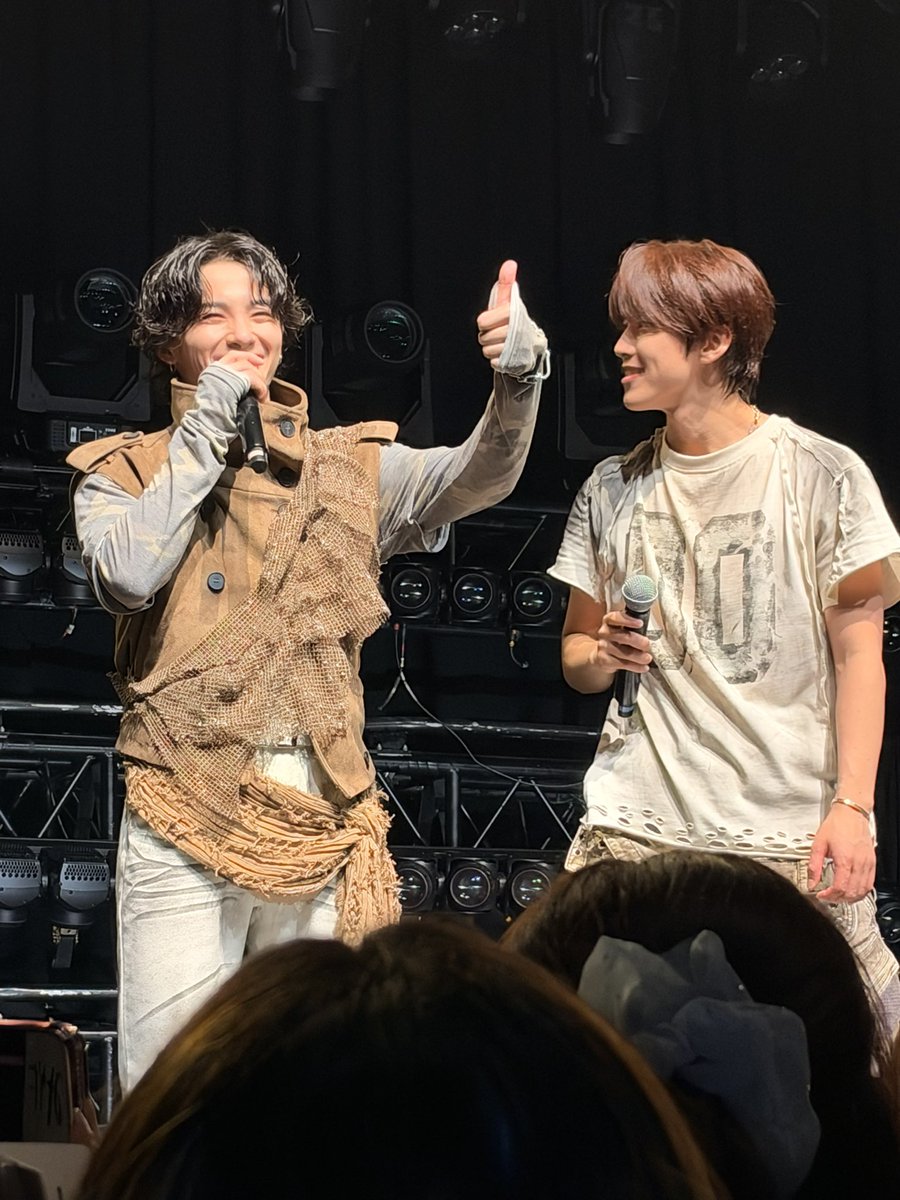 jam_shiro's tweet photo. ニッコニコでかわいい👍
#JO1_NY_1004 #JO1_in_NorthAmerica https://t.co/rEFavjRynC
