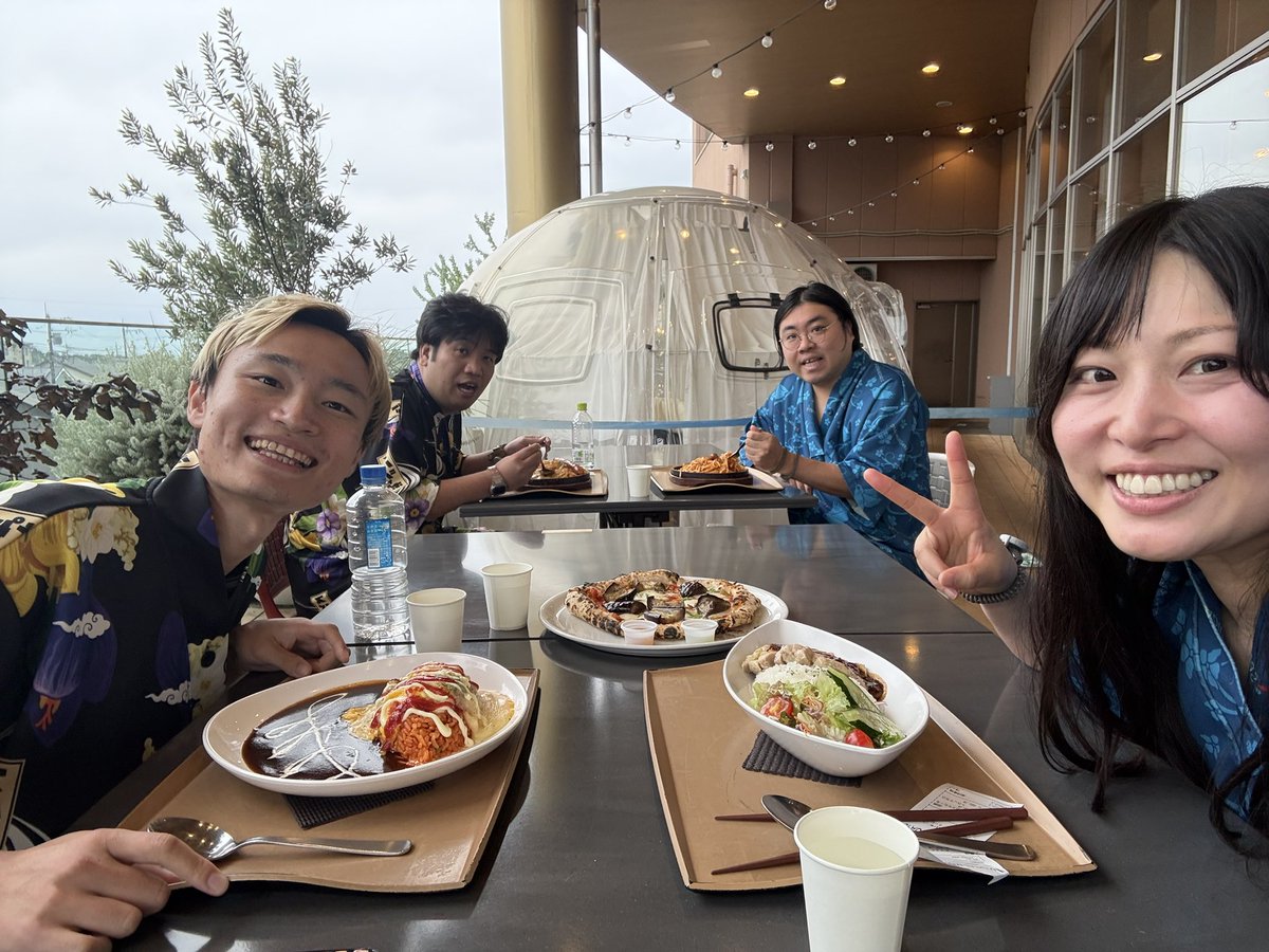 kiyopo1010's tweet photo. 【Googleフォーム訂正です🙇】
#ハイピギ 明日収録です！💌ご参加お待ちしてます🥹
📷9月を頑張ったご褒美DAYとして同期みんなでおでかけ中〜👾👾👾10月もよろしくお願いします✨ https://t.co/ZDASwSsgrm