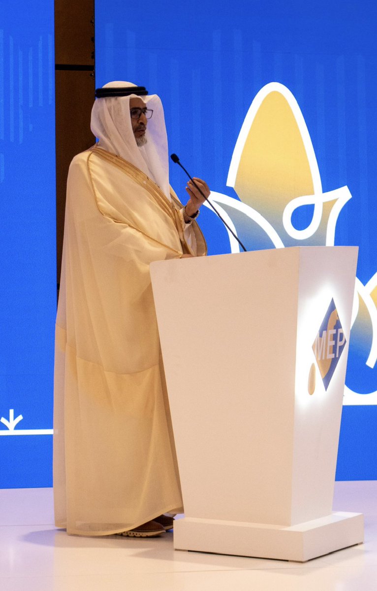 AbdullahKadman's tweet photo. @AlfadleyA @mansourmushaiti @MEWA_KSA 
من كلمة منتجي الدواجن بالمملكة امام معالي الوزير ، 
في كلمتي أمام معالي وزير البيئة والمياه والزراعة، أكدت أن طموح قطاع الدواجن لا يقتصر على زيادة الإنتاج؛ بل يشمل منتجًا وطنيًا ترتقي جودته، وتعزّز الثقة به، وتُطبّق المعايير على المنتجات المتداولة بعدالة.

ورسالتنا للمستهلك: 
ثقتكم بالمنتج السعودي مسؤولية نعمل لها؛ عبر التطوير والبحث، وتوطين سلاسل الإمداد، والالتزام بالجودة. فالأمن الغذائي يبدأ بمنتج موثوق يصل إلى موائدنا.