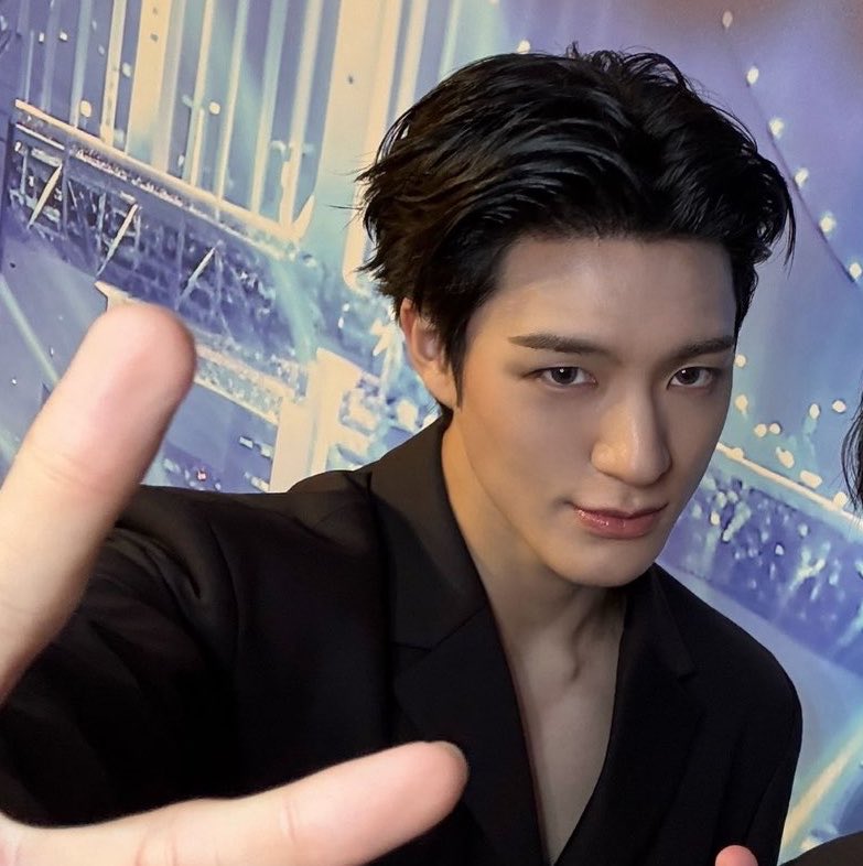 puppyhouselee's tweet photo. มึง แฟนน้องแจมหล่อมากว่ะ โคตรหล่อ https://t.co/HIyIuYsc6T