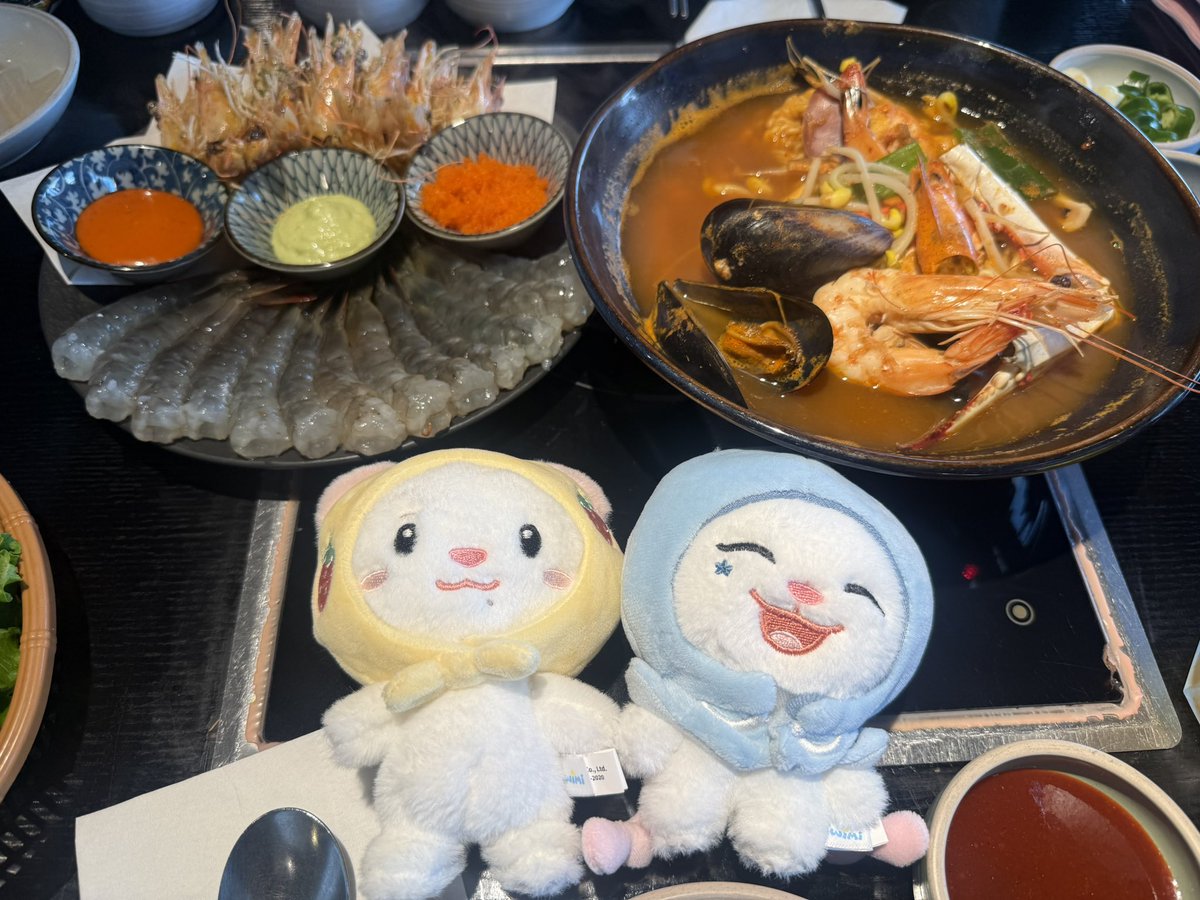 m0cha328's tweet photo. 제철 생새우와 사시사철 제철 닏훈(♡) https://t.co/SuXf3feMdX
