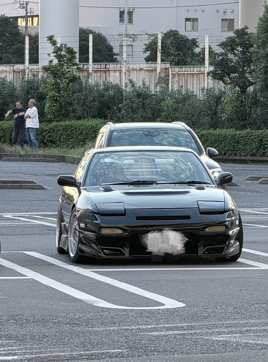ramya_180sx's tweet photo. 車垢作ったので改めてー！
先週180sxを納車しました🚗³₃
初のマイカーが乗りたかった車で幸せです> ̫< 直すとこ直して自分好みにいじって、早くドリフトも出来るようになりたいです✨️
💪(  ˙꒳​˙💪  )よろしくお願いいたします！！
 #180sx  #車好きと繋がりたい https://t.co/cO8Wnx7Cbv