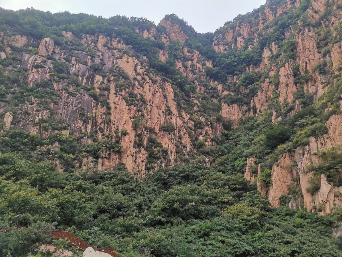 XUEXIDADAO's tweet photo. @trondaoCN @tron_boniu 我的国庆假期：爱上山水，暂时躲避币圈，静静地呆着。 https://t.co/vA1ZcXbKvg