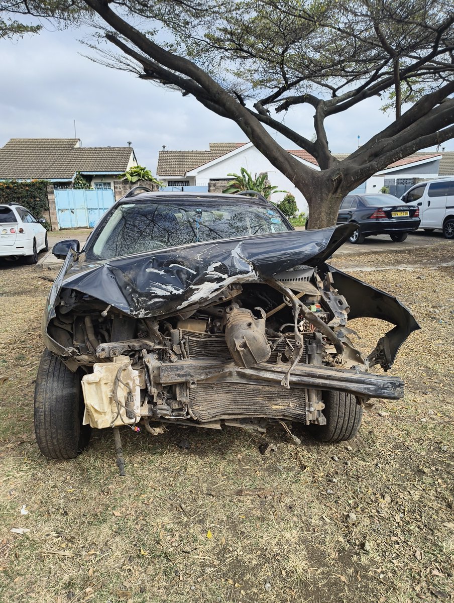 alexmwanzo's tweet photo. Another one bites the dust. 

TL sellers looking for a mk6 1.4 wagon or a Suzuki swift sport manual z32s.
DM is open . https://t.co/405Nekk3k6