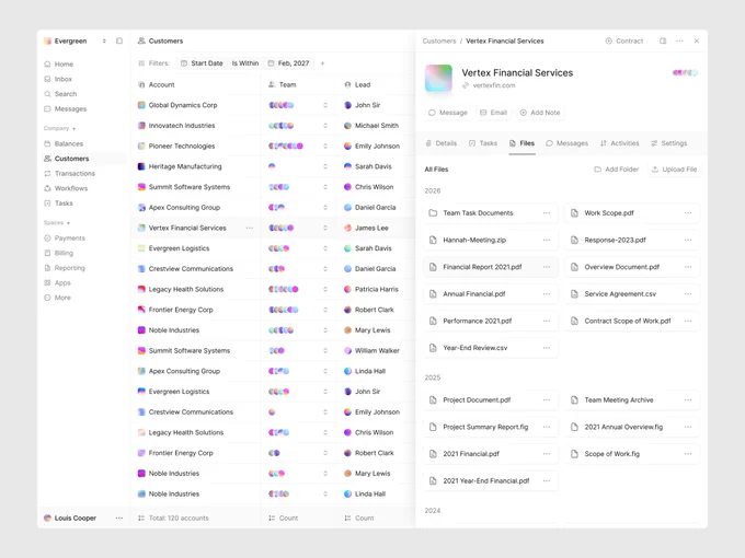 CRM 고객 테이블 — 우측 슬라이드오버 파일 상세 패널