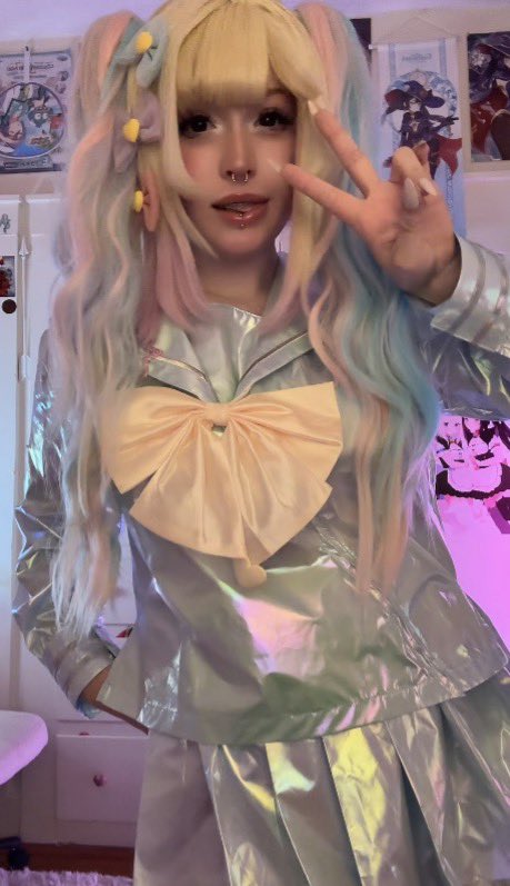 vioporeon's tweet photo. - Intro / new pinned! 

          . ✦ ݁ ˖ Vion/vio 

- I cosplay! I’m a big fat nerd and I deathly love Vaporeon and anything puppy related! 
Ur fav candy obsessed puppy.. https://t.co/dgZ0BPOydm