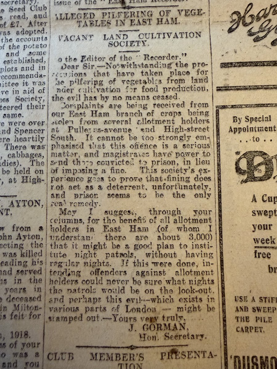 ColinAGrainger's tweet photo. Reflections of the past 11,067-11,072.

Looking back to what was making the news in the East Ham Recorder of 1918. 1/2 https://t.co/sgez0LuUWJ