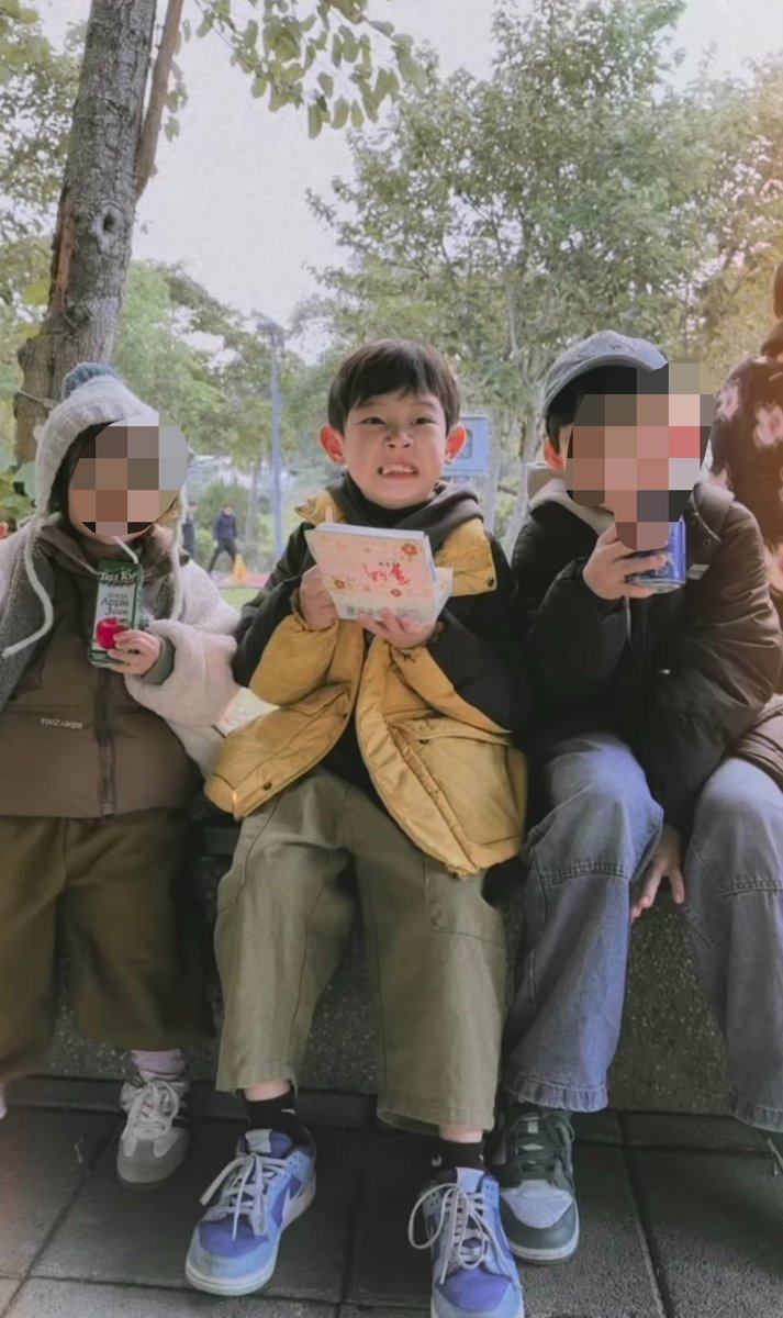 taetaeQAQ's tweet photo. A kid who looks just like James 🥹 A Japanese-Taiwanese mixed kid with Indigenous Taiwanese heritage! 🇯🇵🇹🇼

#cortis #james #chaoyufan https://t.co/0uEY4zeYza