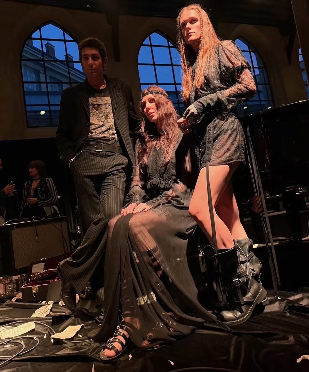 nqttles's tweet photo. Hello this angle is actually messing with me so much im so freaked out rn https://t.co/TNNecl3eZb