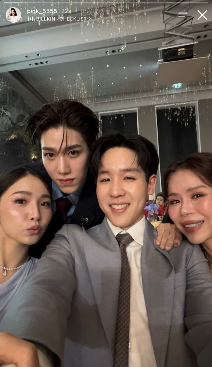mycutiesbp's tweet photo. ไม่ต้องแปลแล้วมึง สตรแม่บิวกิ้นลงพีพี สตรแม่พีพีลงบิวกิ้น อหหหหหหหหกรุเดรสสึว่ะ ลูกรักของอีกบ้านมาก 😭😭😭😭😭😭😭😭😭😭 https://t.co/h0OKD5bqdD