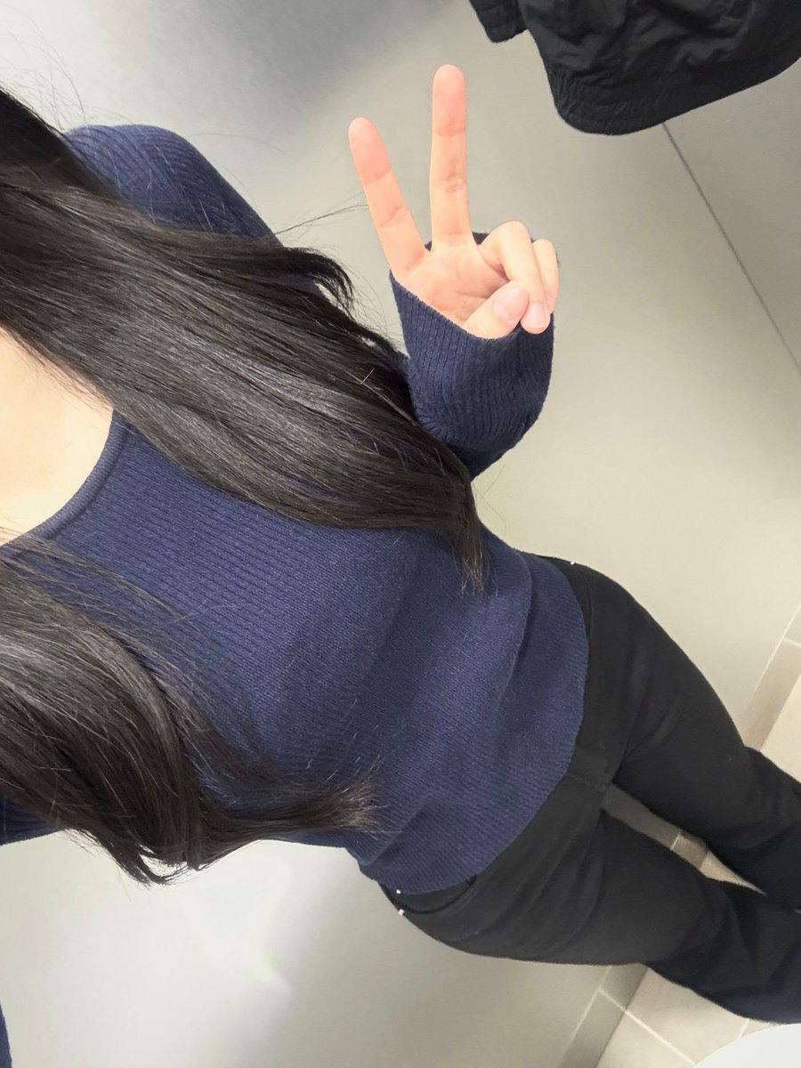 03Marlz's tweet photo. 昭和生まれのおじさんいますか？

タイプなんです！

もしいたら♡ください！ https://t.co/VnKwy2PJf6