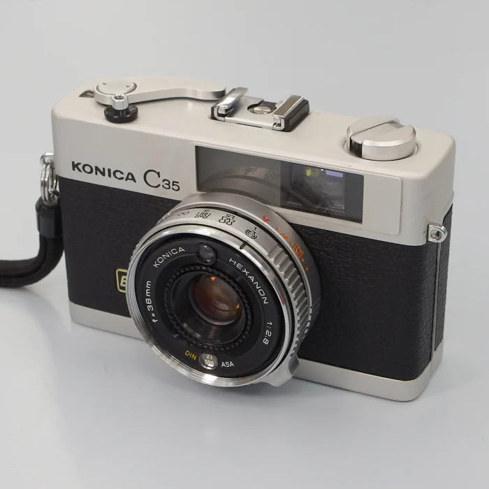 コニカC35 E&L／ヘキサノン 38mm F2.8【実写確認済整備品】 チャンプカメラ on X: 