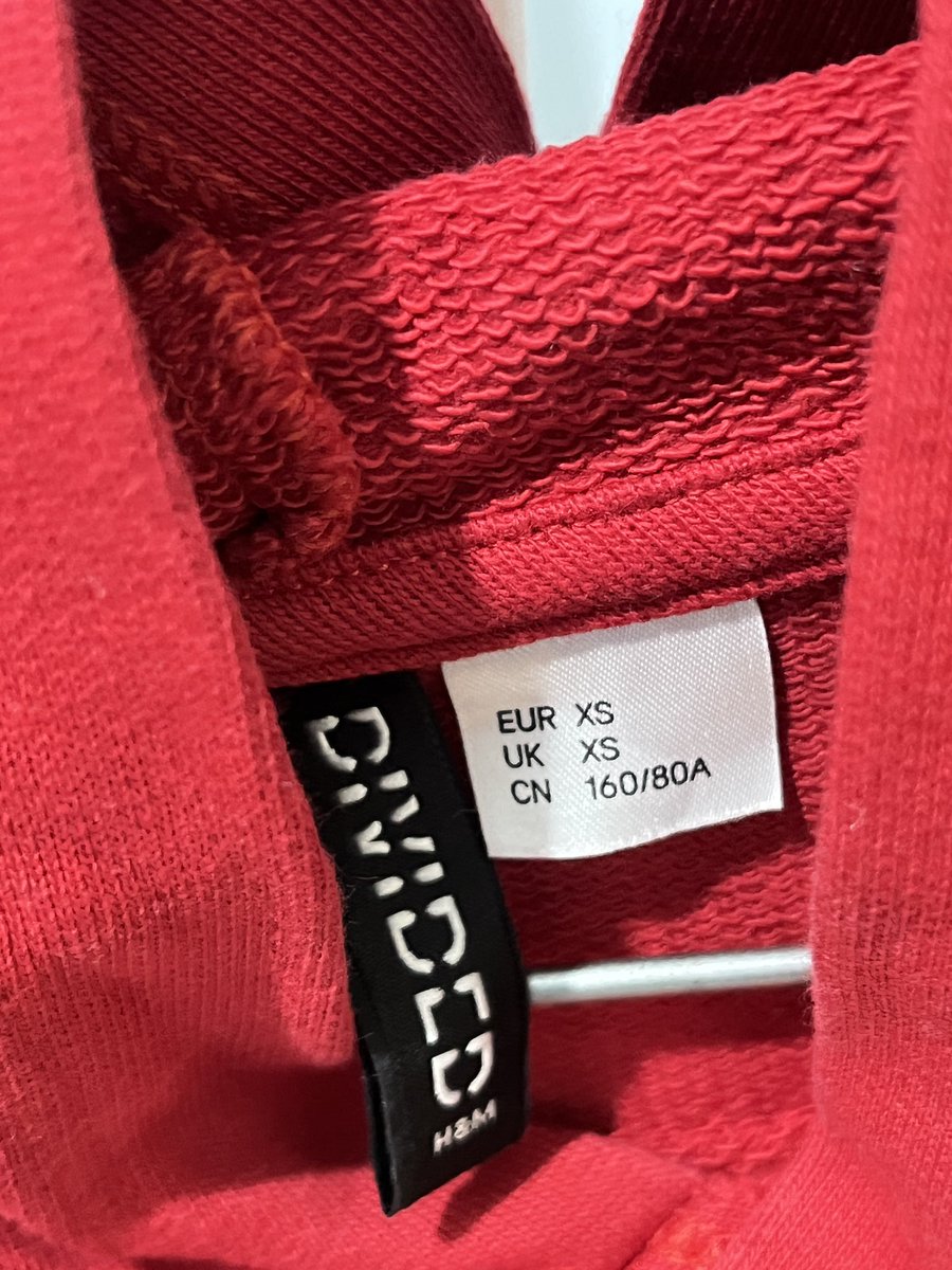 indlhc's tweet photo. H&amp;M Crop Sweater
Size XS
jarang bgt dipakee
💰50k https://t.co/o3zAaMAaUQ