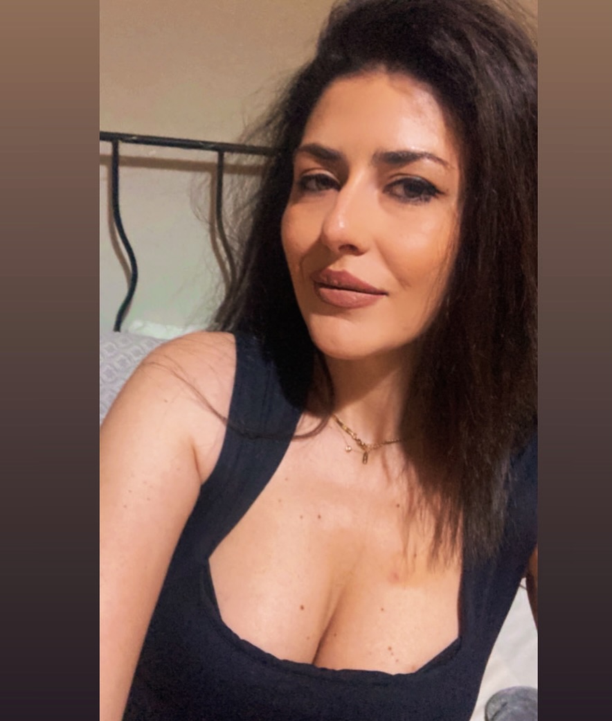 banuumeryem's tweet photo. Kendini bilen ve olgun erkeklere günaydınnn https://t.co/mVN3TbvA3P