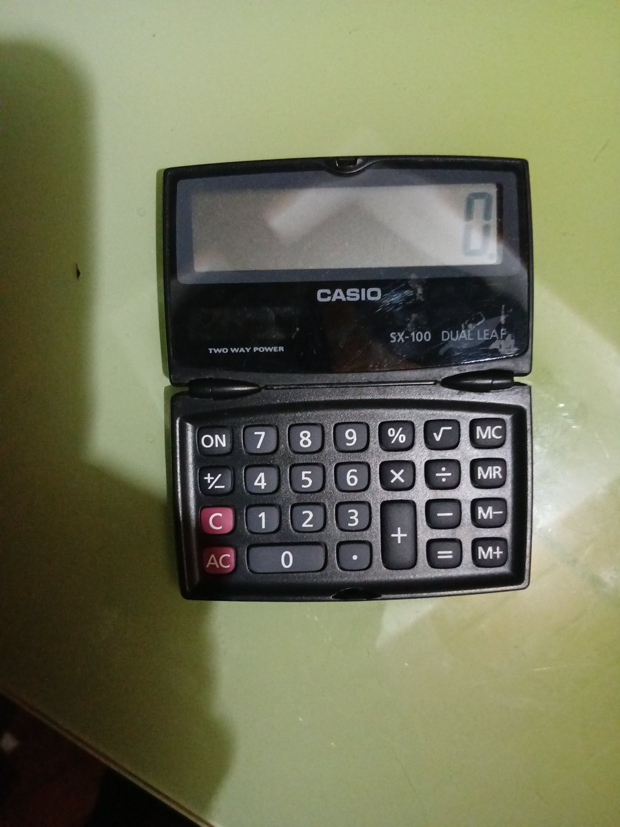 AlejandroDeulo4's tweet photo. @shivon From the 90s,solar/battery - powered. https://t.co/LhAAvjGLoA