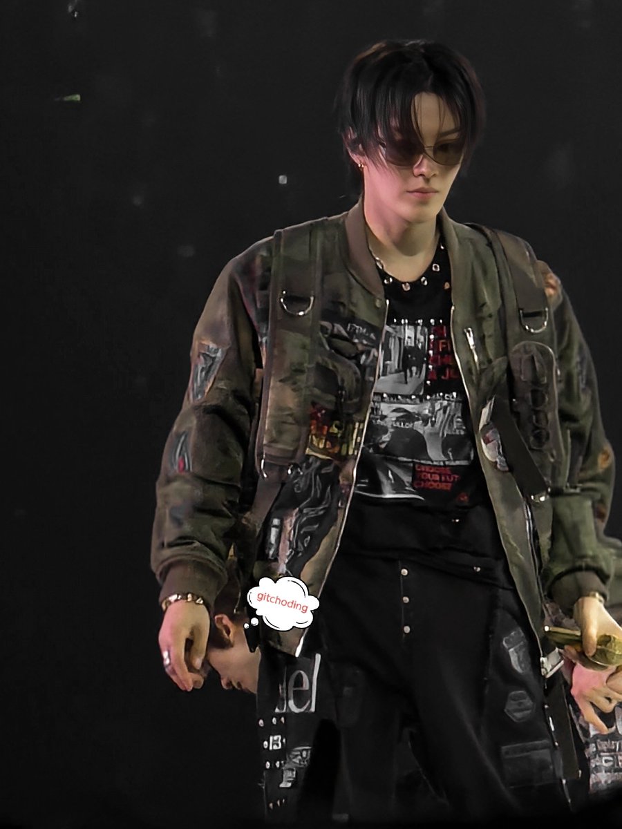 git_choding88's tweet photo. Tell me, how to move on from YUTA 😭😭
#nct127 #TheRedline_in_Jakarta #Yuta https://t.co/dDx2lU9Dke