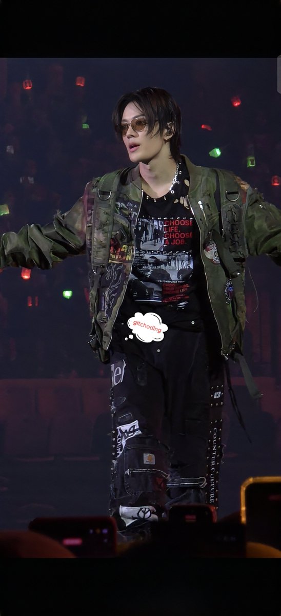 git_choding88's tweet photo. Tell me, how to move on from YUTA 😭😭
#nct127 #TheRedline_in_Jakarta #Yuta https://t.co/dDx2lU9Dke
