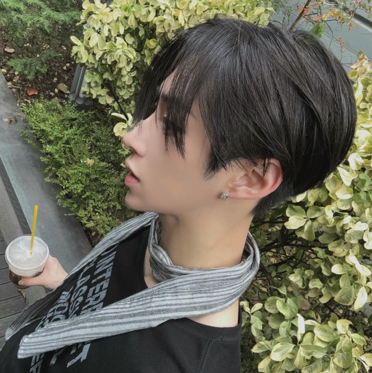 CornieePiee's tweet photo. side profile พี่เจียโคสโหด หล่อเหมือนพระเอกมังฮวาอ่ะ https://t.co/dLSuMFDLkZ