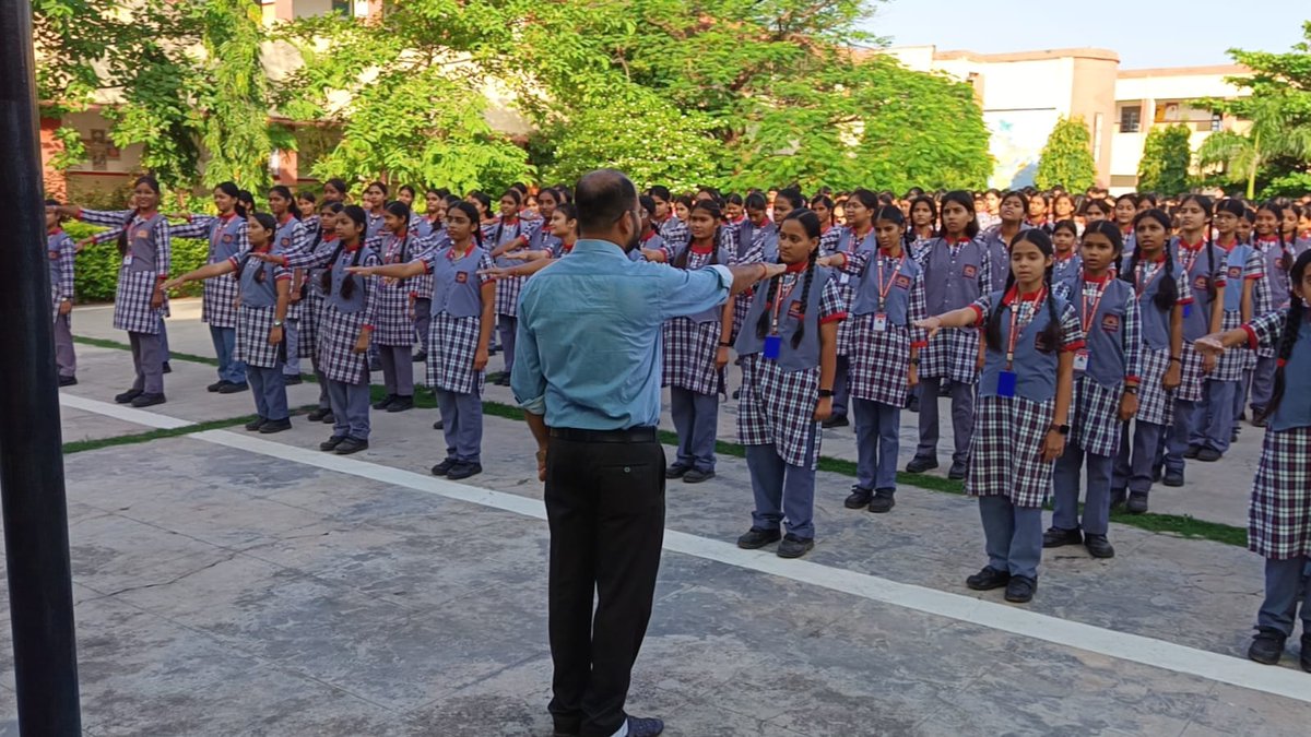 K3jhansi's tweet photo. 🔐 Cyber Awareness Activities – October
Our school is conducting various activities to promote Cyber Safety, Digital Hygiene, Data Privacy and Responsible Internet Use among students.
#CyberSafety #I4C #CyberAwareness #DigitalIndia #SafeInternet @Cyberdost https://t.co/tJPCH7yiUv