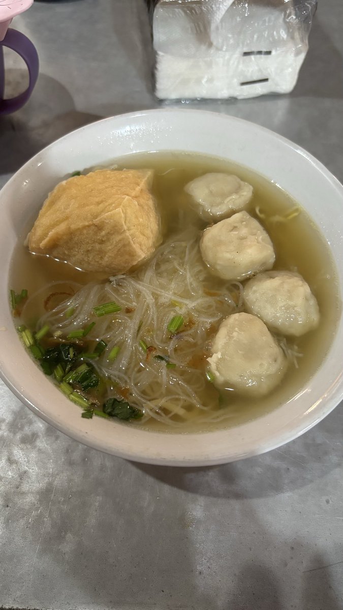 triyagegee's tweet photo. @TanyarlBase Bakso ikan https://t.co/HdJ90O3UGu