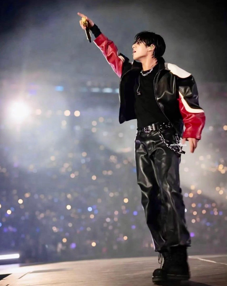 _mnijungkook__'s tweet photo. https://t.co/2XQVnn85wb