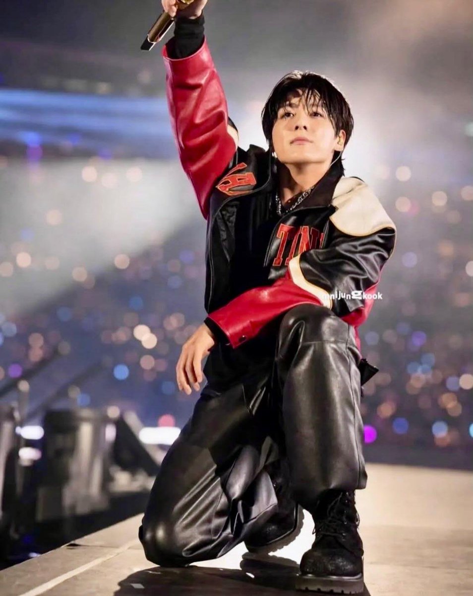 _mnijungkook__'s tweet photo. https://t.co/2XQVnn85wb