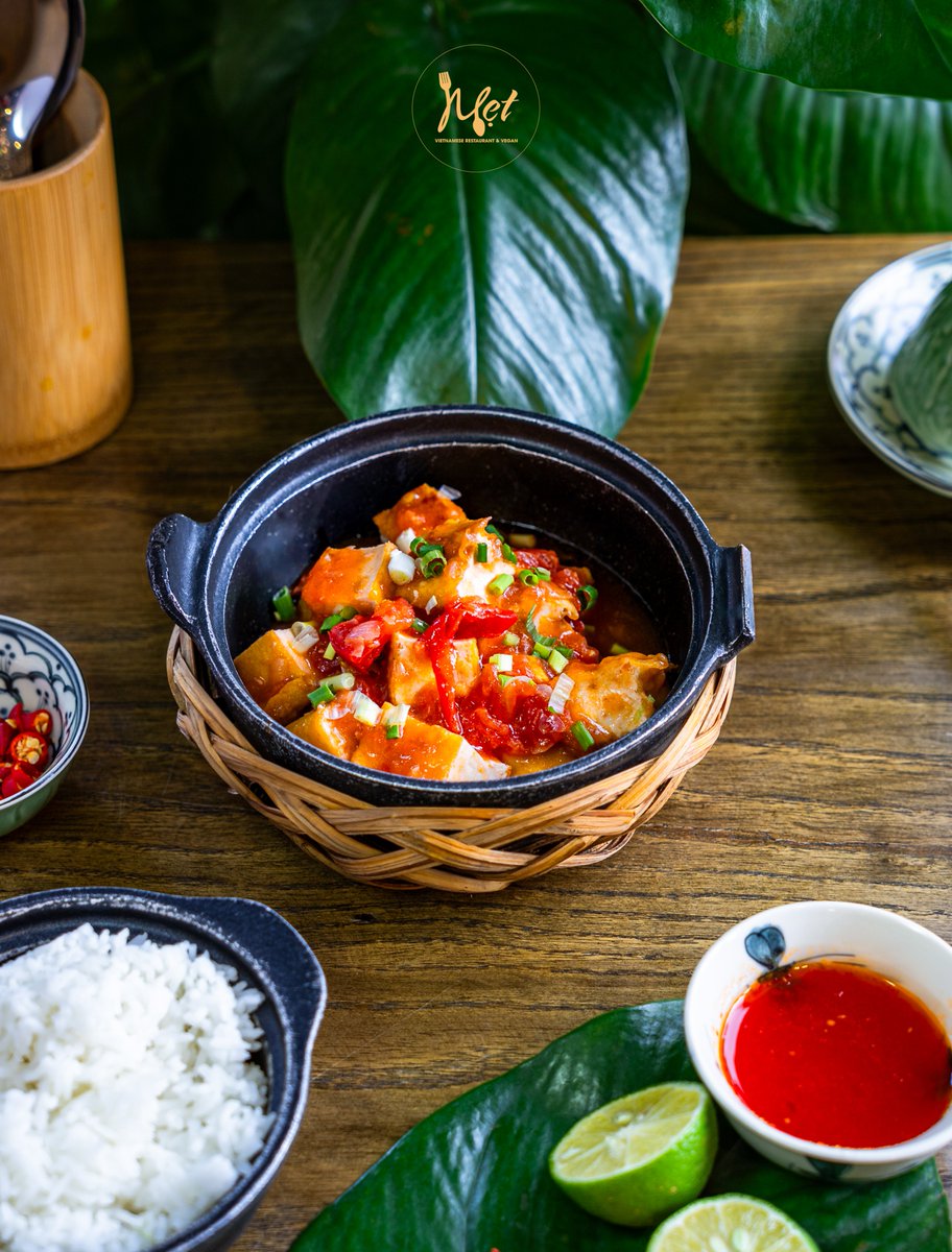Food6M31591's tweet photo. Contact: 0962318381 Address: 72b Đ. Bạch Đằng, Phường Minh An, Hội An, Quảng Nam Zipcode : 51000 Gmail : wilkinsonleonidas@gmail.com Link map : https://t.co/MixzIVsgPo #MetVietnameserestaurant&amp;vegetaurianfood #veganrestaurant #vegetarianrestaurant #vietnamesefood https://t.co/Azar555W8C