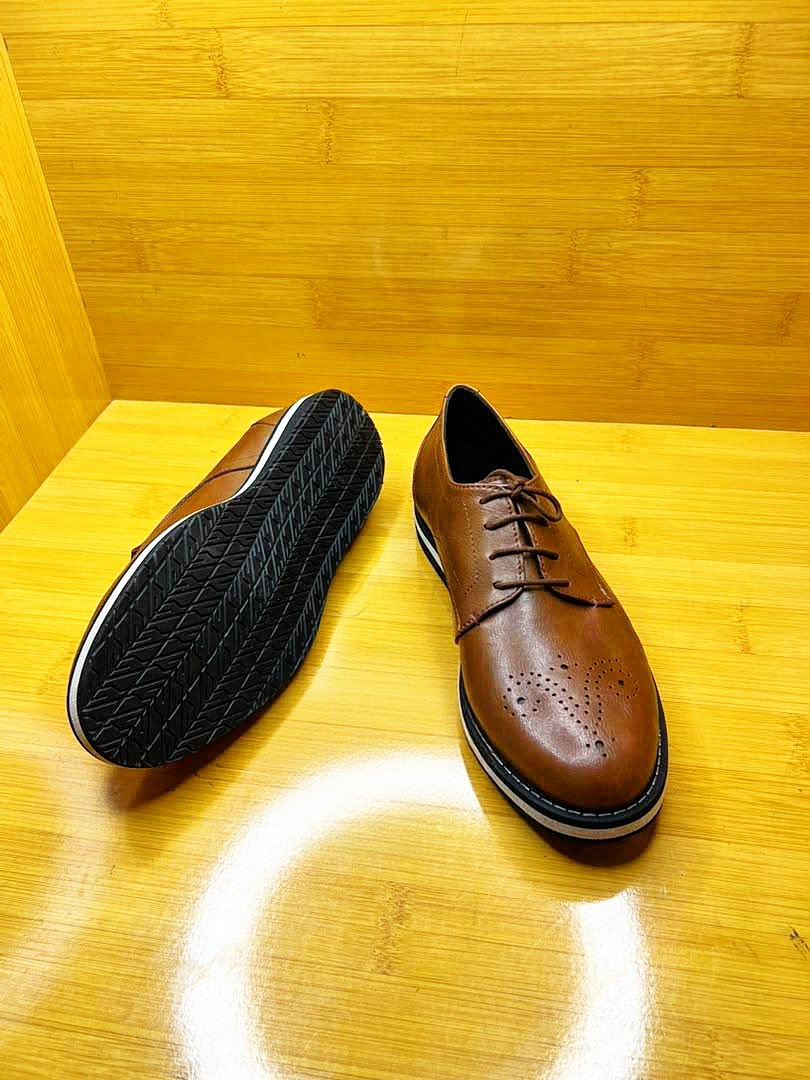 _SmartStyles's tweet photo. Minimalist but stylish. 🤝🏾
Comfort ✅
Style ✅
Quality ✅
Durability ✅

Order? Yes please.

Price: from #45,000
Jos 🇳🇬
https://t.co/a83HZsrJuJ https://t.co/L5koNt4Z9b