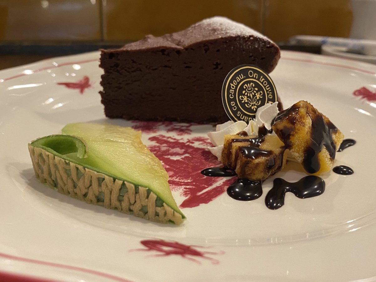 jdrthsi's tweet photo. そう言えば、上げるのを忘れていました。
素敵な喫茶店で頂いたケーキとコーヒーです。
良き誕生日祝いとなりました。 https://t.co/k7qV2JEYJ8