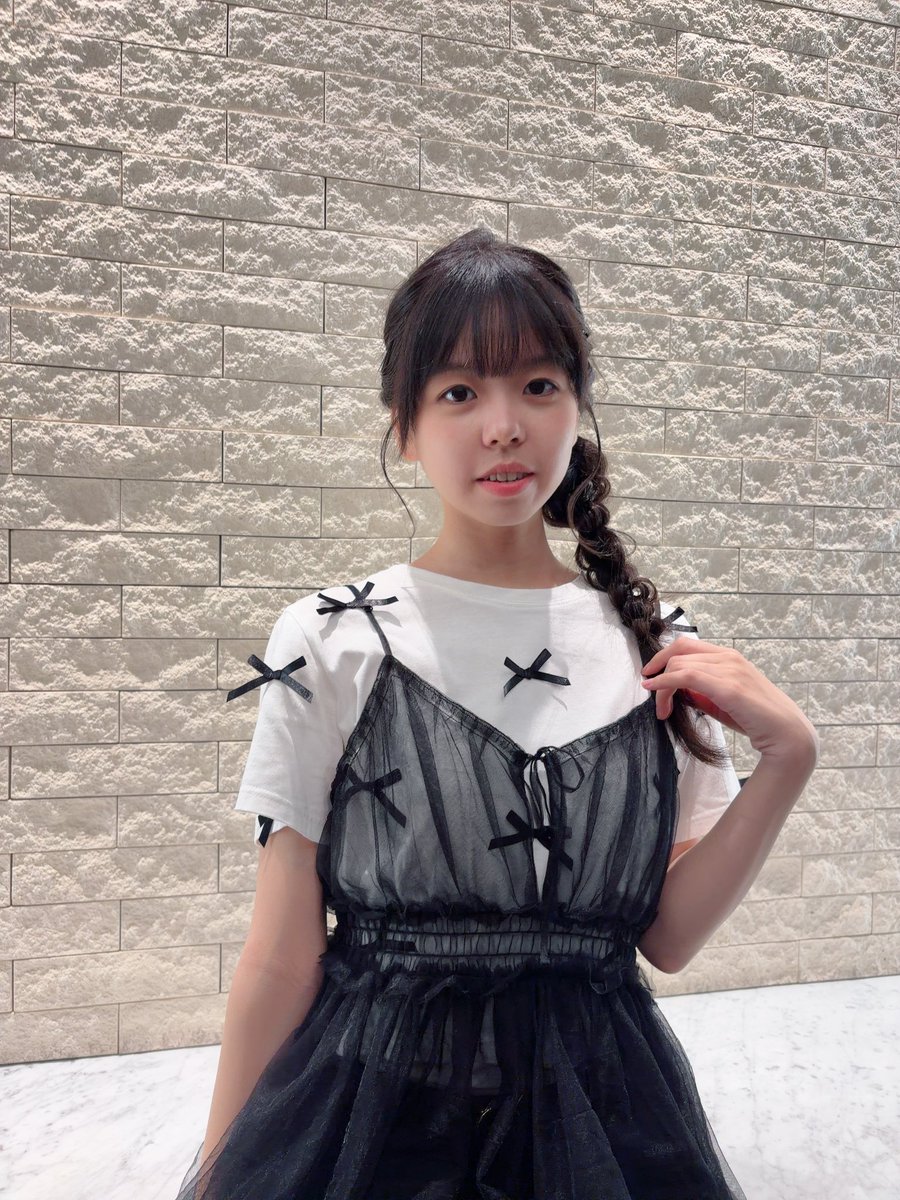 sunbeautyo0's tweet photo. リボン大好き大学2年生19歳です👶🏻🎀 https://t.co/sUi7r9tHIK