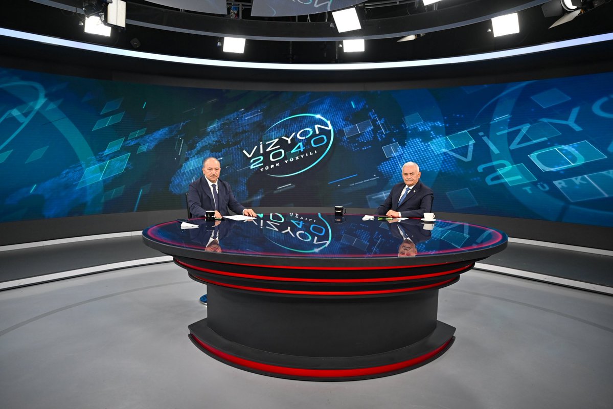 simsek65's tweet photo. Konuğumuz Sn. Binali Yıldırım,

Bugün 
22.00 de https://t.co/iikVhnihgQ
