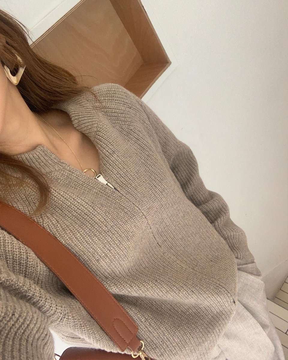 Fiukeuvivoporvc's tweet photo. 世界中に星はたくさんあるけど、僕の目には君しか映らないよ。結構大事なことだと思うんだ。 💯🎉
CAKWX https://t.co/NLvgLcry5I