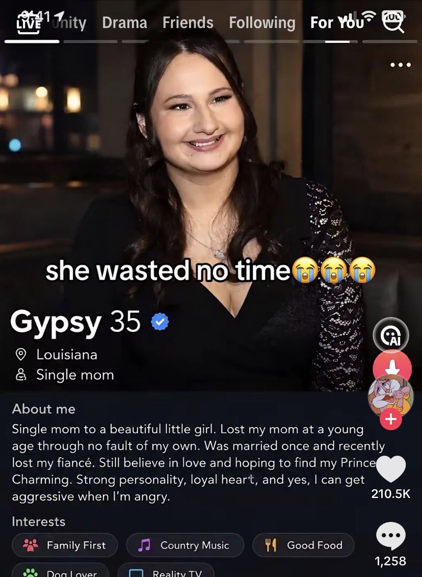 jennieslana's tweet photo. gypsy rose already on dating apps ???????????? 😭😭😭😭 https://t.co/Yc1IFw19GO
