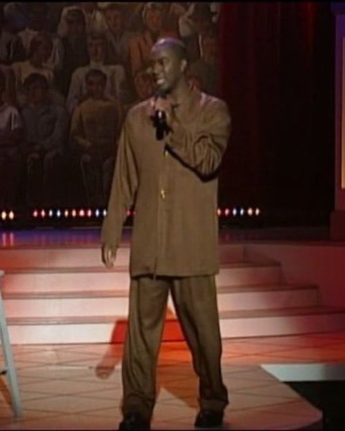 LoniLove's tweet photo. I was hoping the rumors were not true.. we had some funny times Reggie.. make God laugh. Reggie McFadden, best known for appearing on’ In Living Color’, has died at 57.

His sister, Bernice McFadden, confirmed that he died in Tanzania, where he had lived for several years. His cause of death has not been shared. The Brooklyn-born comedian appeared on ‘In Living Color’ from 1993 to 1994 and also had roles on ‘Martin’, ‘Moesha’ and Curb Your ‘Enthusiasm.’

[📸: GETTY ]