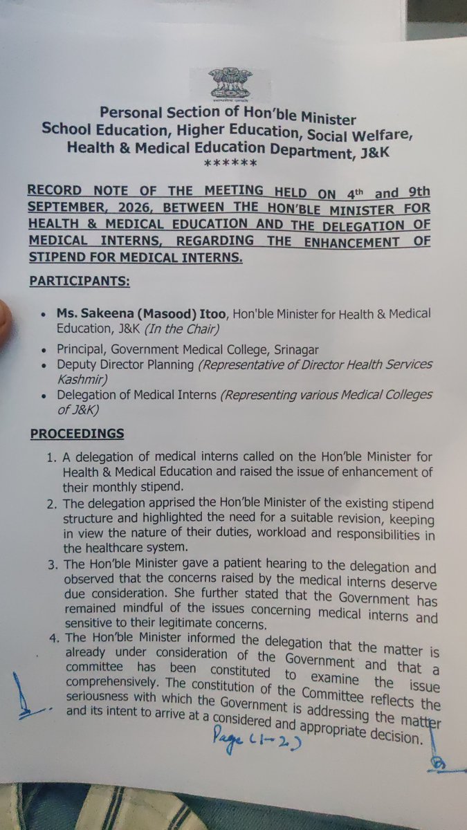vector_313's tweet photo. 🚨7th of Oct marks 30 days deadline..
Only 2 days left...
We are still hopeful something positive Will come out in  two days .

Otherwise consequences are going to be very bad .. from 8th Oct

@DrMohammadMomin 
@greaterkashmirnews 
 @RuhullahMehdi
@sakinaitoo 
@omar_abdullah_jk https://t.co/nzGFLmqioJ