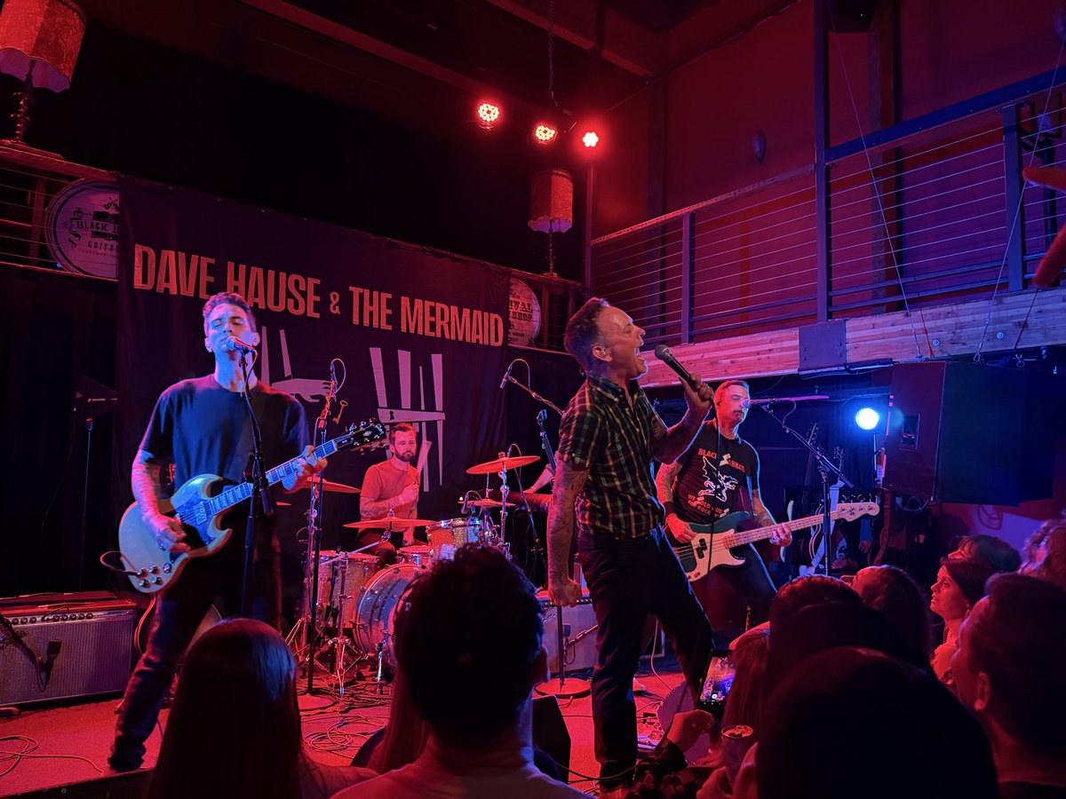 WhoIsLM's tweet photo. Dave Hause &amp; The Mermaid. 10/04/26. Mississippi Studios PDX. https://t.co/5oQ03haFgu