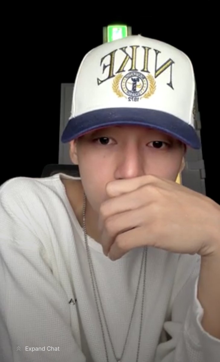 W00LOOKS's tweet photo. WOOYOUNG POP LIVEEEEEE 🖤 https://t.co/83OmKZrbQu