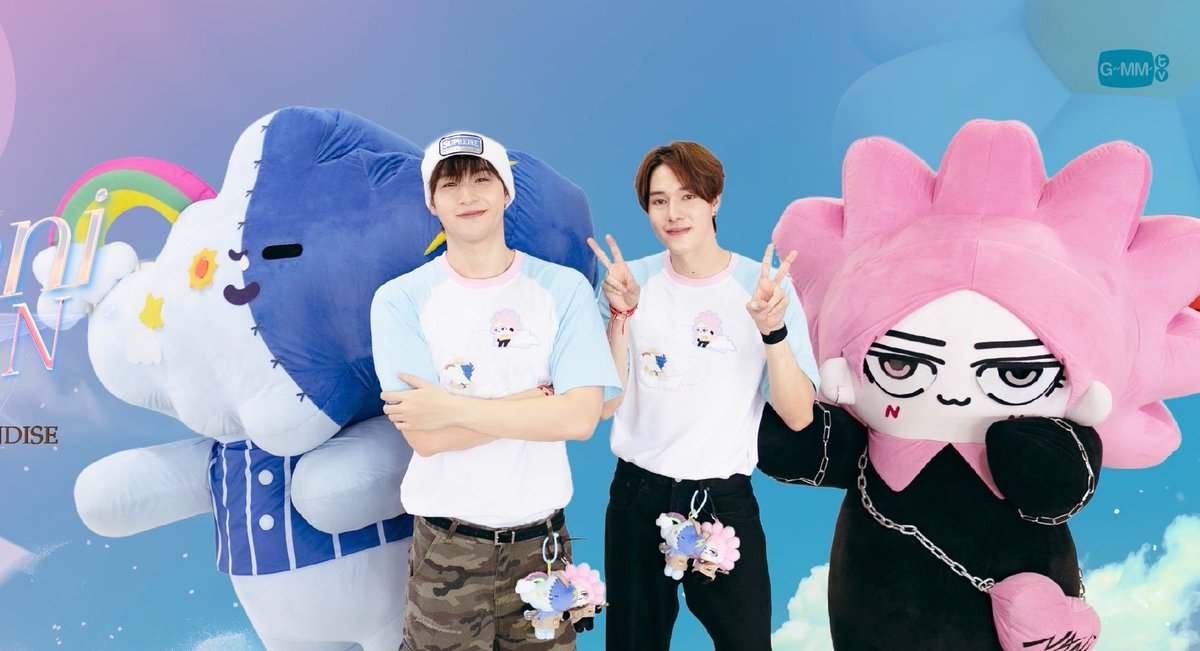 im_yourskn's tweet photo. ครอบครัวฟ้าชมพูค่ะ🩵🩷 https://t.co/iRhgfolPuo