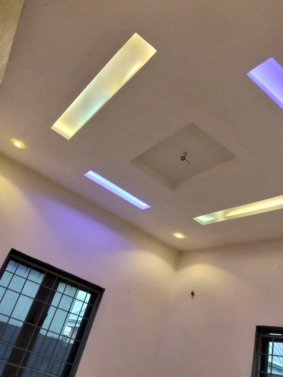 Radiantplug's tweet photo. Welcome to a new week 🔥

Our services:
• Electrical services installation and maintenance 
• Solar energy 
• CCTV and
• LAN Networking solutions 🔌 

Let's talk 
07060604445/08162237270 https://t.co/4F8z7XwzdY