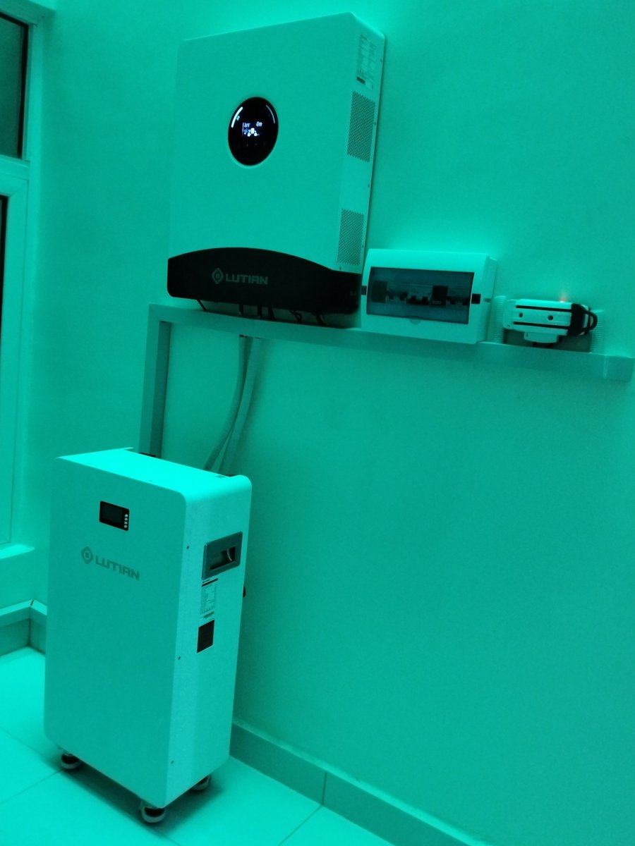Radiantplug's tweet photo. Welcome to a new week 🔥

Our services:
• Electrical services installation and maintenance 
• Solar energy 
• CCTV and
• LAN Networking solutions 🔌 

Let's talk 
07060604445/08162237270 https://t.co/4F8z7XwzdY