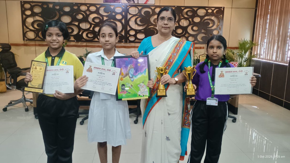 Dps_ranchi2's tweet photo. DPS Ranchi congratulates Nivisha, Trisha, Sleeja, Avayansh &amp; Rupsa for excelling at the Maharaja Agrasen Inter-School Painting Competition. Principal Dr Jaya Chauhan said, “Their success reflects creativity, dedication and confidence. We are immensely proud!” #DPSRanchi https://t.co/1ZZAdn3HJr