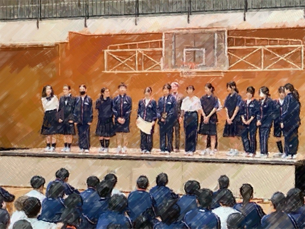 roppongi_jhs's tweet photo. 📣今週は授業参観週間です📣
１０月５日（月）から９日（金）までの５日間になります🏫ぜひご来校ください😉
今週のスタートは朝礼！先日の港区立中学校連合体育大会や吹奏楽部の表彰、生徒会役員・専門委員会の委嘱式、合唱発表会スローガンの発表、各委員会からの連絡など内容盛りだくさんでした✨ https://t.co/ynJkoCvioV