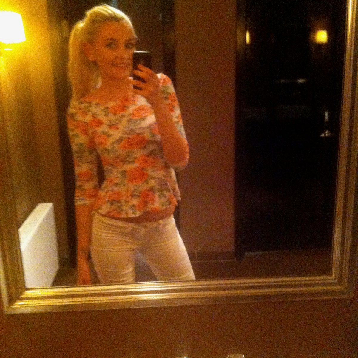 fiearchieve's tweet photo. Fie Laursen ✨️ ✨️   #fielaursen #fie #throwback #influencer https://t.co/p1ot9QmlII