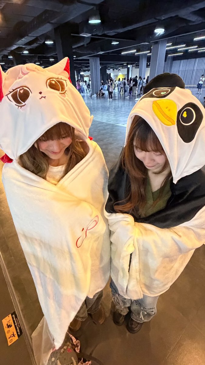 bemyanqel's tweet photo. ลูน่าเจเวลไลฟ์แอคชั่นนินา T0T 🤲🏻 https://t.co/KaC2imuGBz
