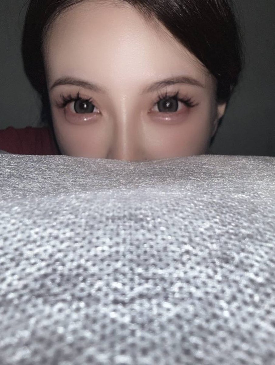 lisa90pn1's tweet photo. 我就很好奇为什么私我的都是外国人？ 
X上现在国内用户很少了吗？ 
我只想和中国人交朋友，老外我是真的接受不了。 https://t.co/12rtGksKwB
